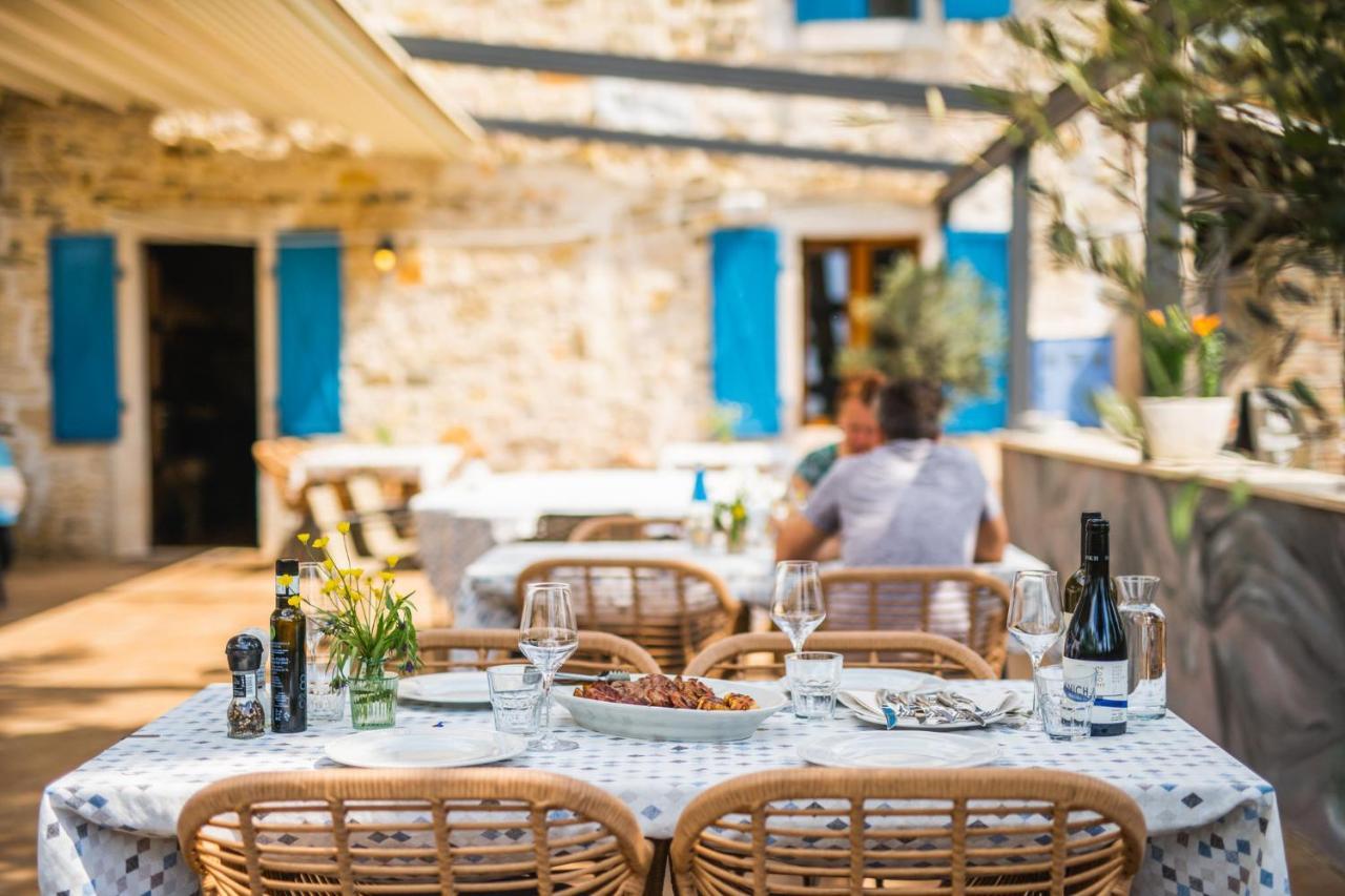 Ponte Porton Dining & Lodging 그로즈냔 외부 사진