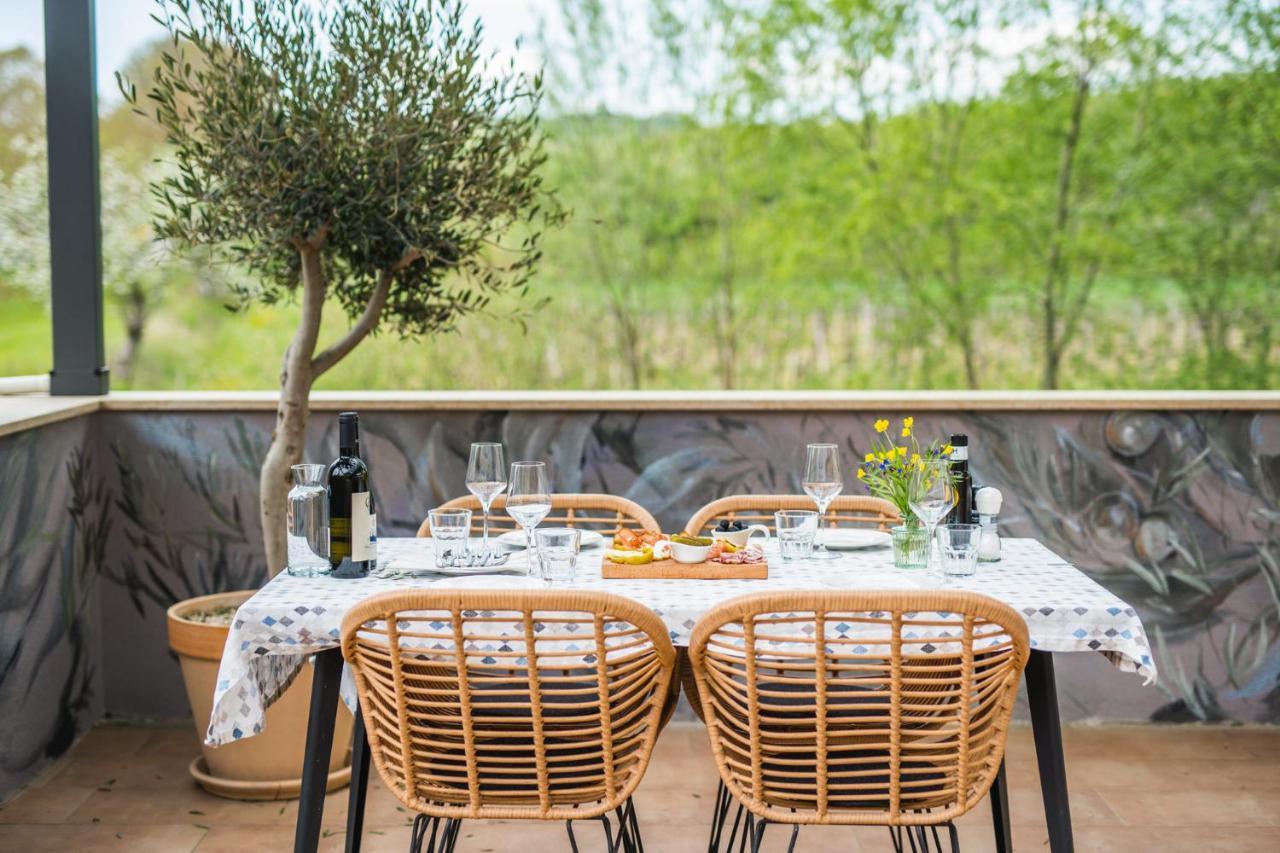 Ponte Porton Dining & Lodging 그로즈냔 외부 사진